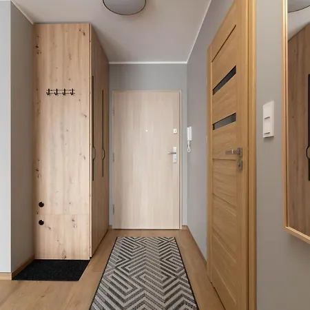 Ina Rent - Przystan Letnica *