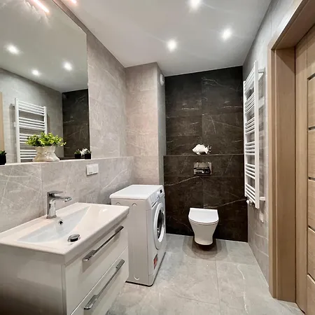 Ina Rent - Przystan Letnica * Gdaňsk