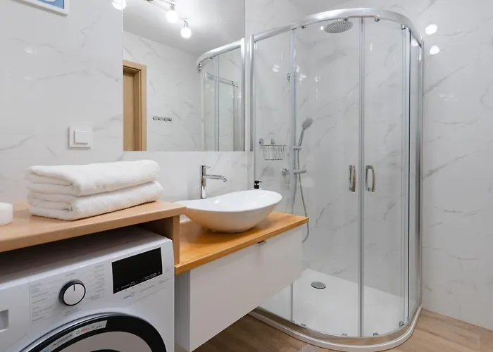 Ina Rent - Przystan Letnica * Gdansk