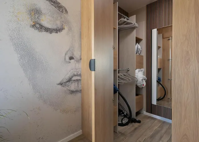 Ina Rent - Przystan Letnica Gdansk