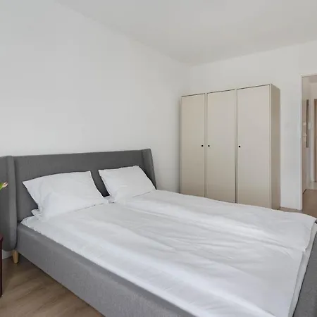 Ina Rent - Przystan Letnica Daire Gdansk