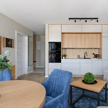 Ina Rent - Przystan Letnica Gdansk