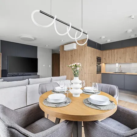 Ina Rent - Przystan Letnica *