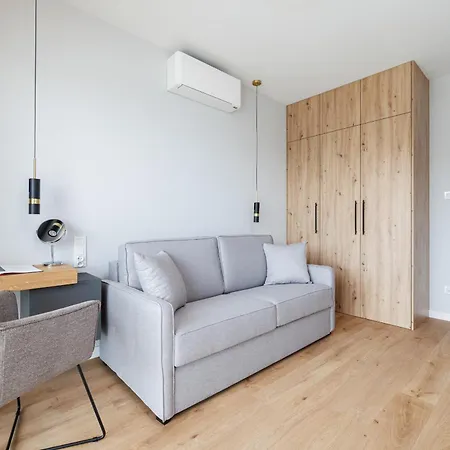 Ina Rent - Przystan Letnica * Gdansk